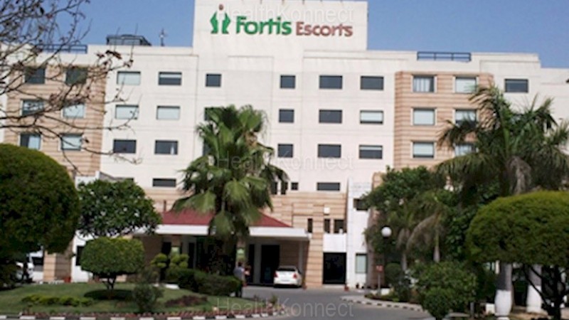Fortis Escorts Hospital Photo